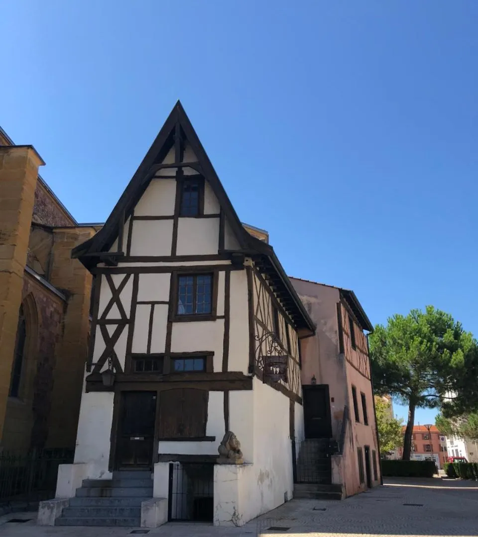 Bed & Breakfast Gites Le Lancelot Ambierle